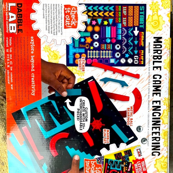 Kids Marble Lab Engineering Set NWT - Picture 5 of 6